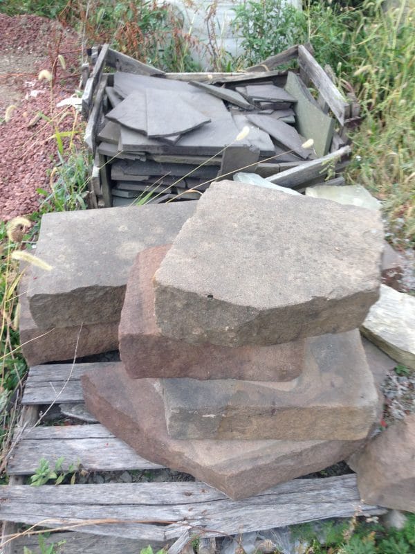 Mansfield Scraps stones